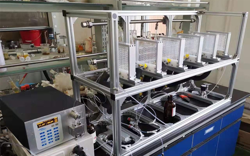 微通道反應器（連續流動化學）